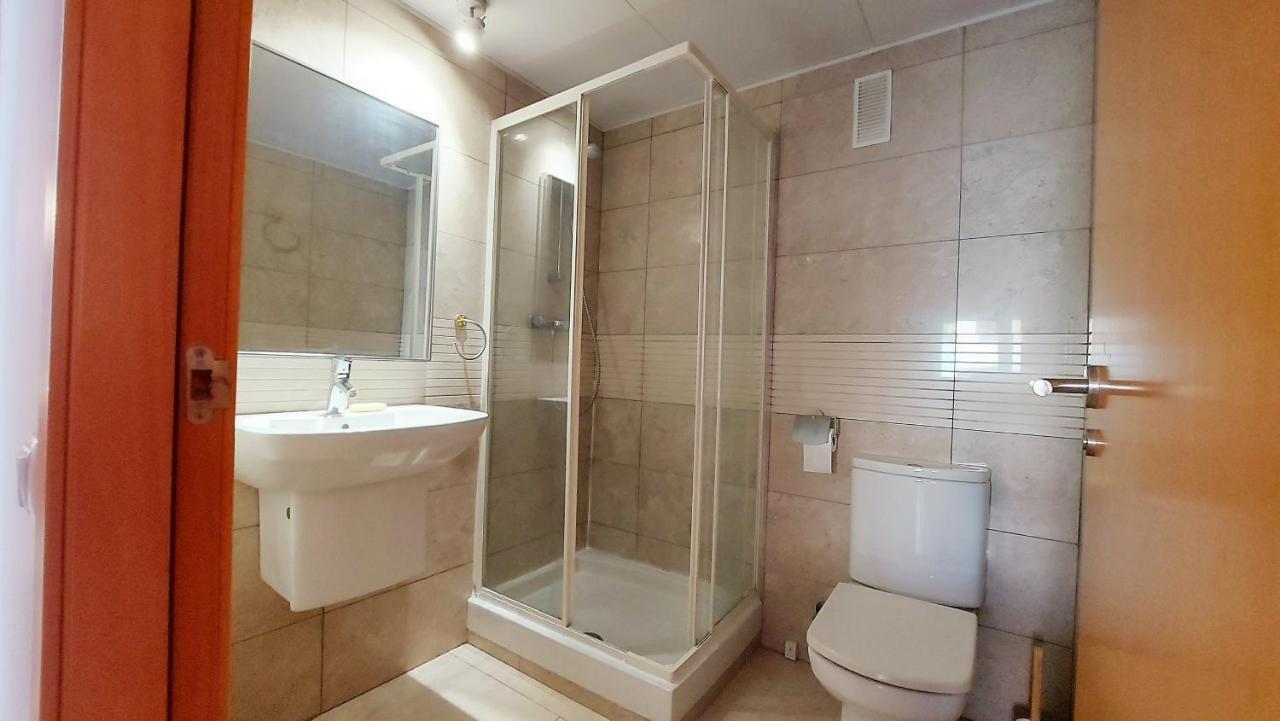 Familidays 020 Aqquaria Apartment Salou Bagian luar foto