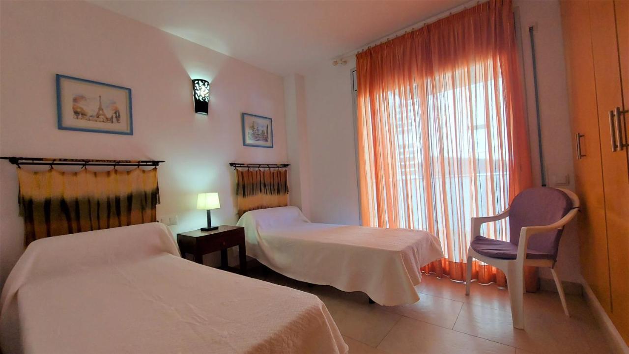 Familidays 020 Aqquaria Apartment Salou Bagian luar foto