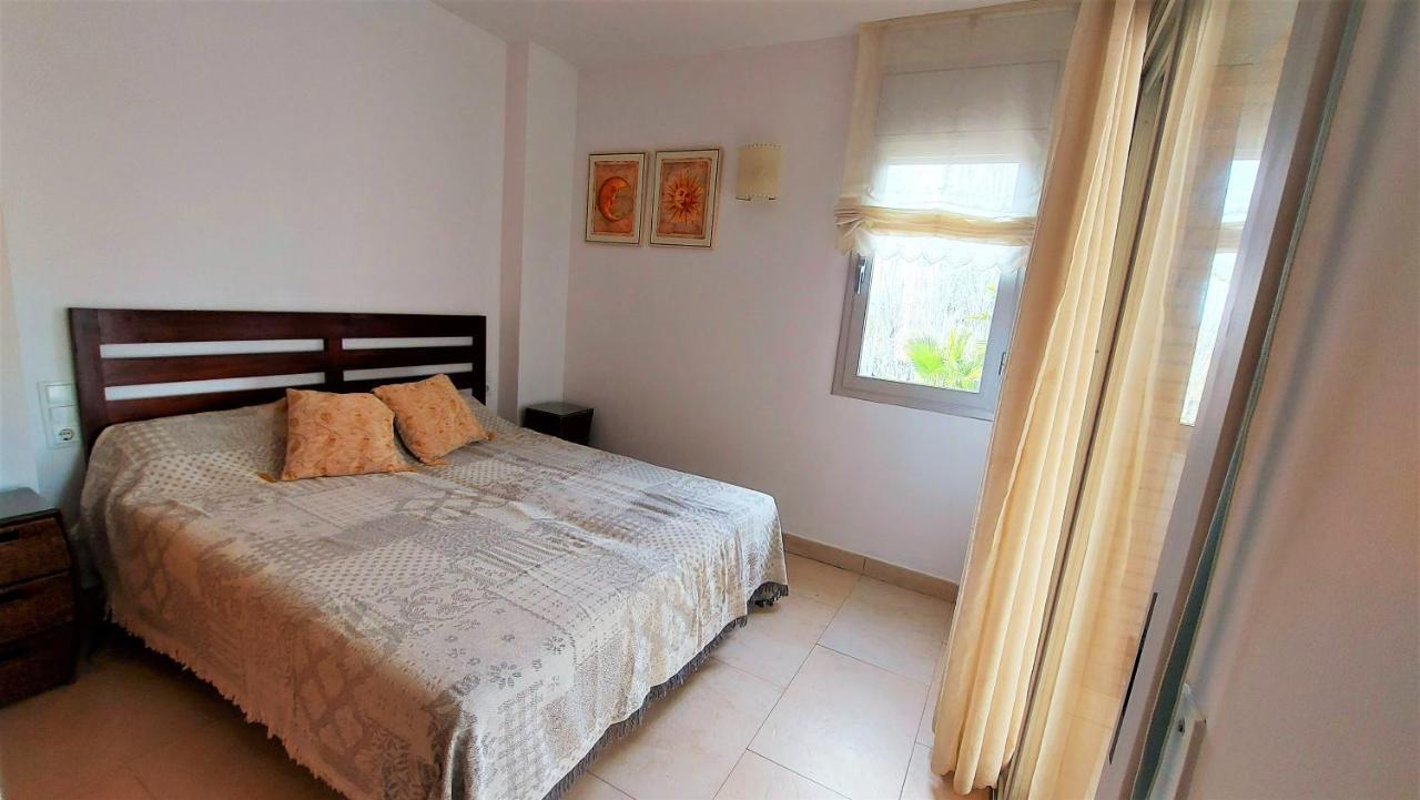 Familidays 020 Aqquaria Apartment Salou Bagian luar foto